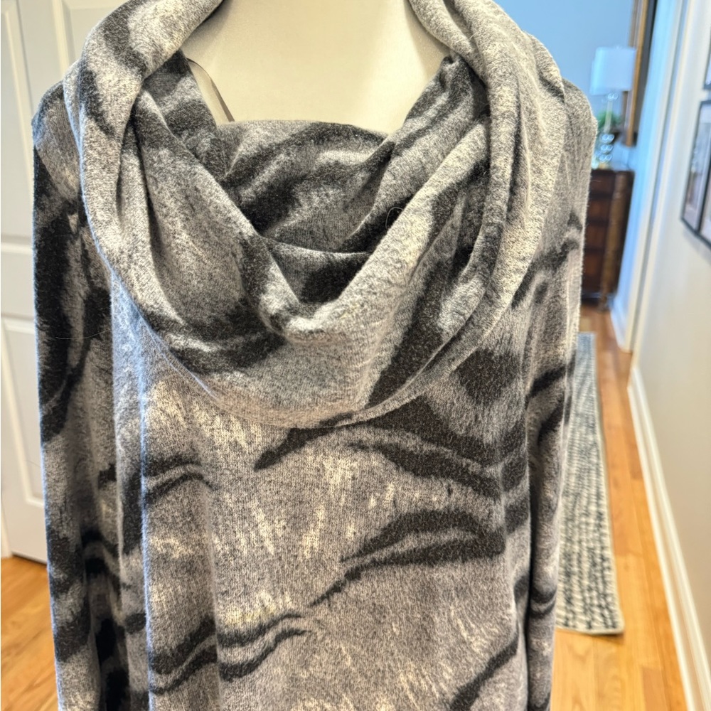 Catherine Malandrino Zebra Cowl Neck Sweater Dress - Picture 9 of 13